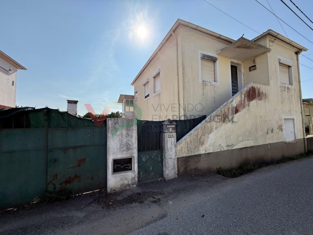 Moradia T3 duplex à venda em Sangalhos, Anadia