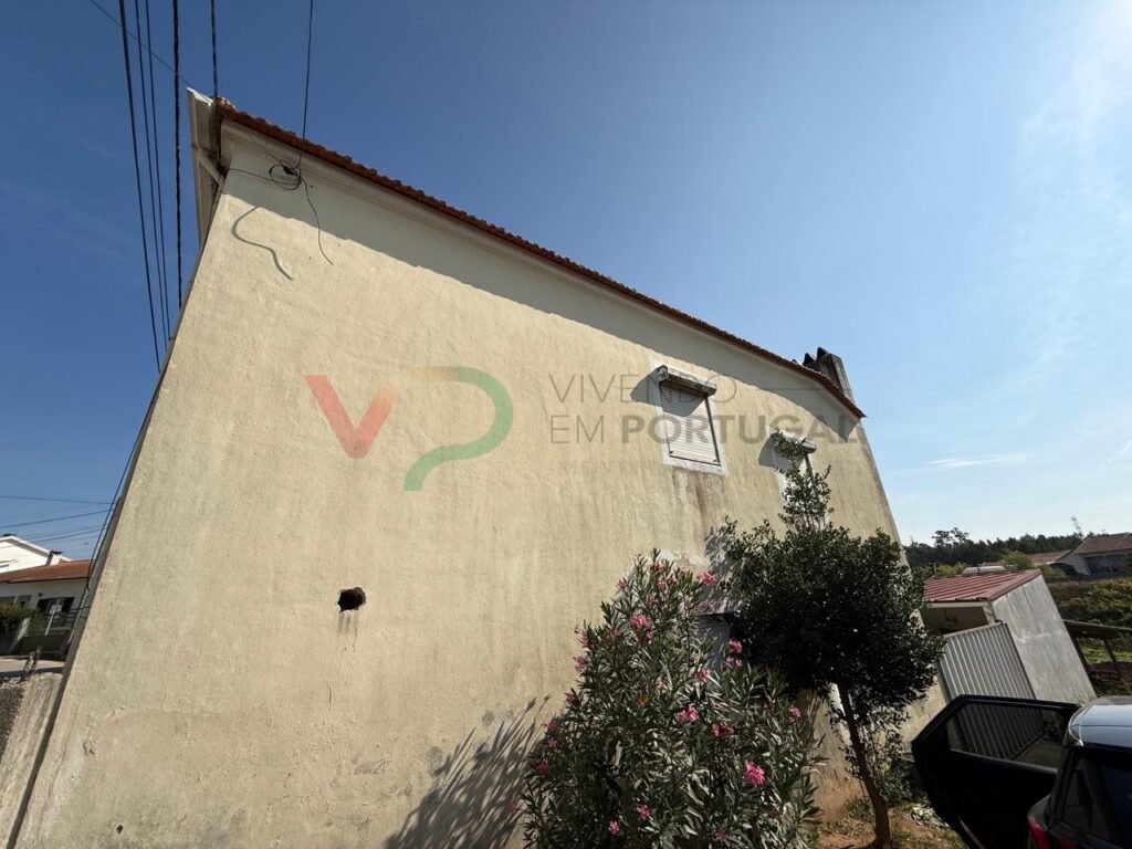 Moradia T3 duplex à venda em Sangalhos, Anadia