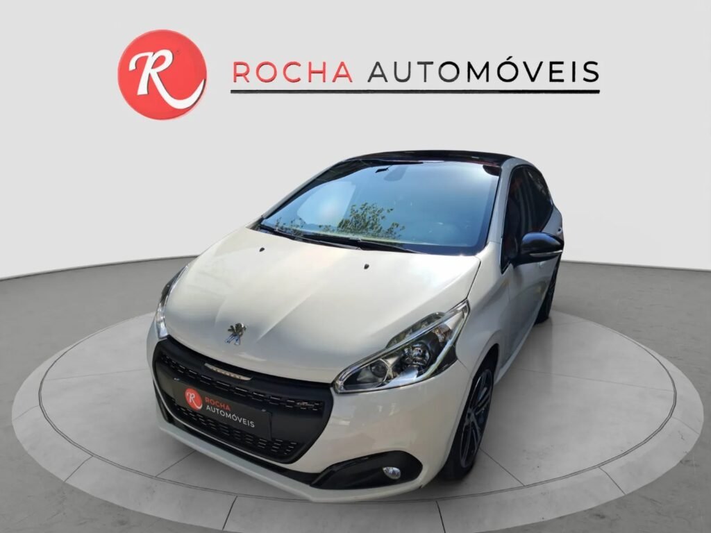 Peugeot 208 1.2 PureTech GT Line na Rocha Automóveis, stand de Matosinhos